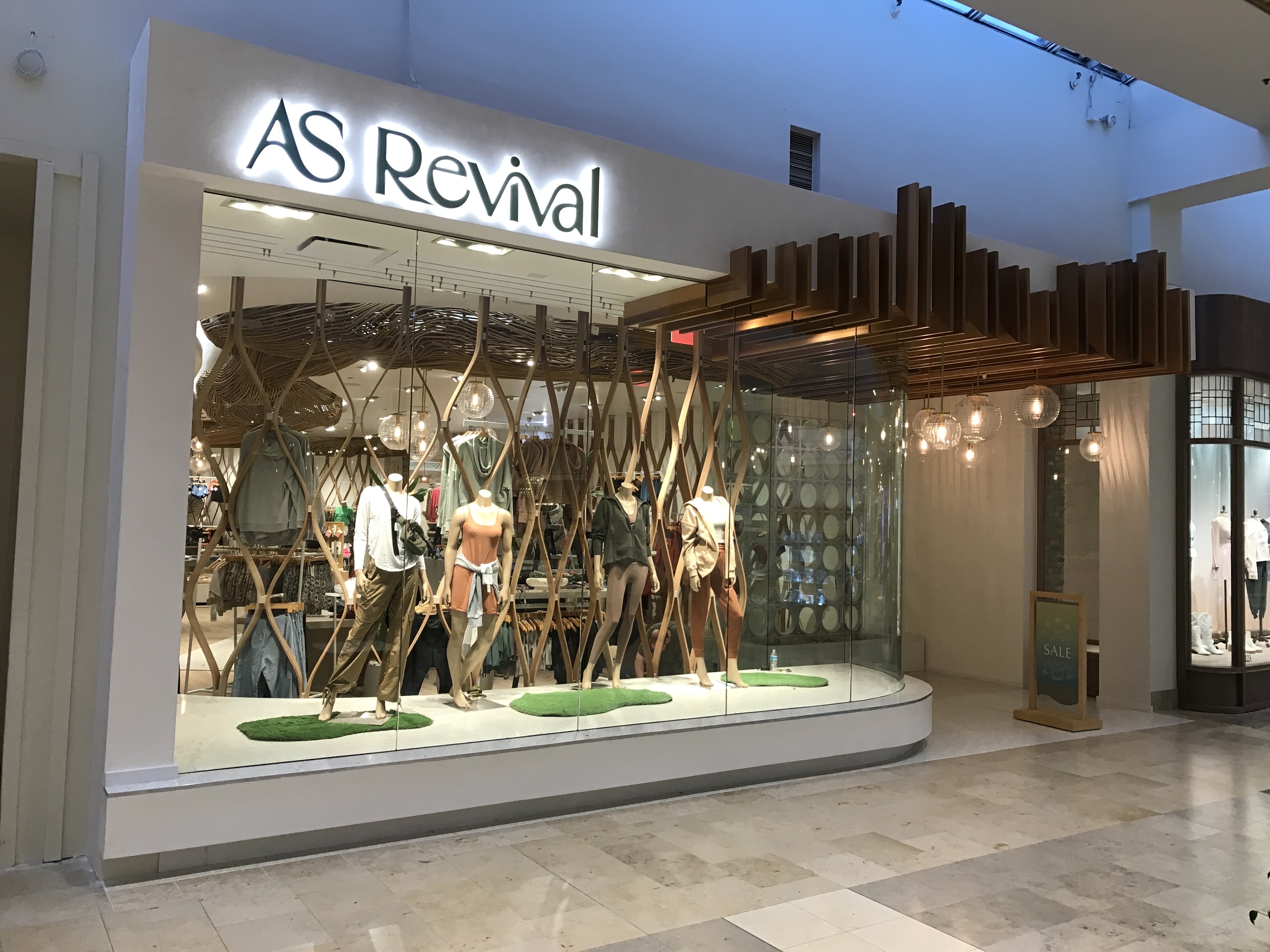 Altar'd State AS Revival Southpark Charlotte North Carolina Storefront Retail Fred Olivieri Construction