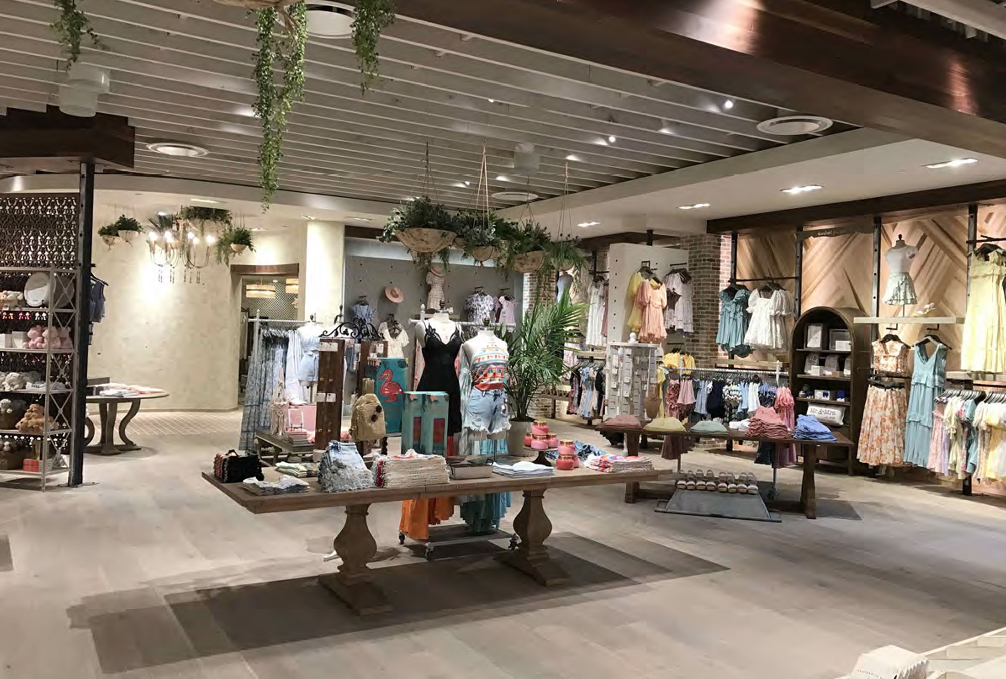Altar'd State Retail General Contractor Cincinnati OH Table Display by Fred Olivieri