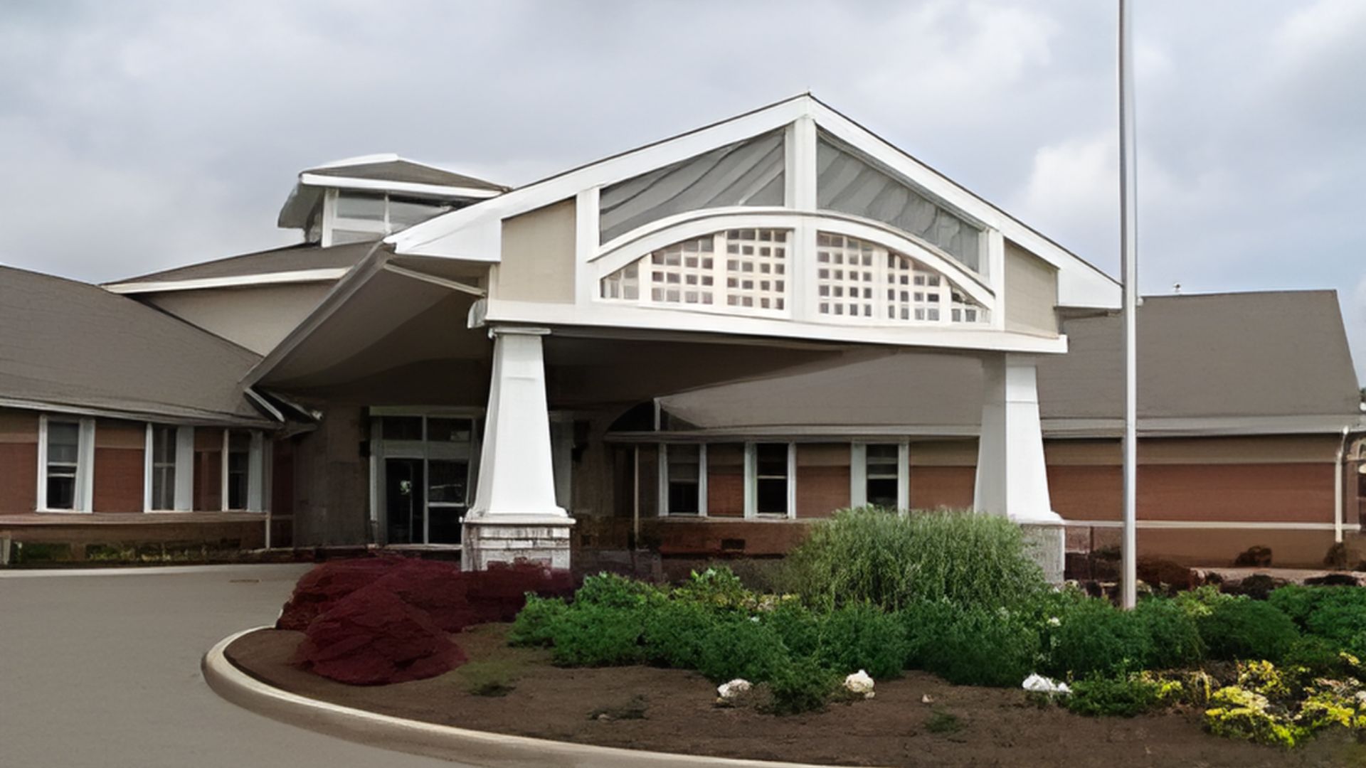 Aultman Woodlawn Canton OH Assisted Living Front Entrance 2