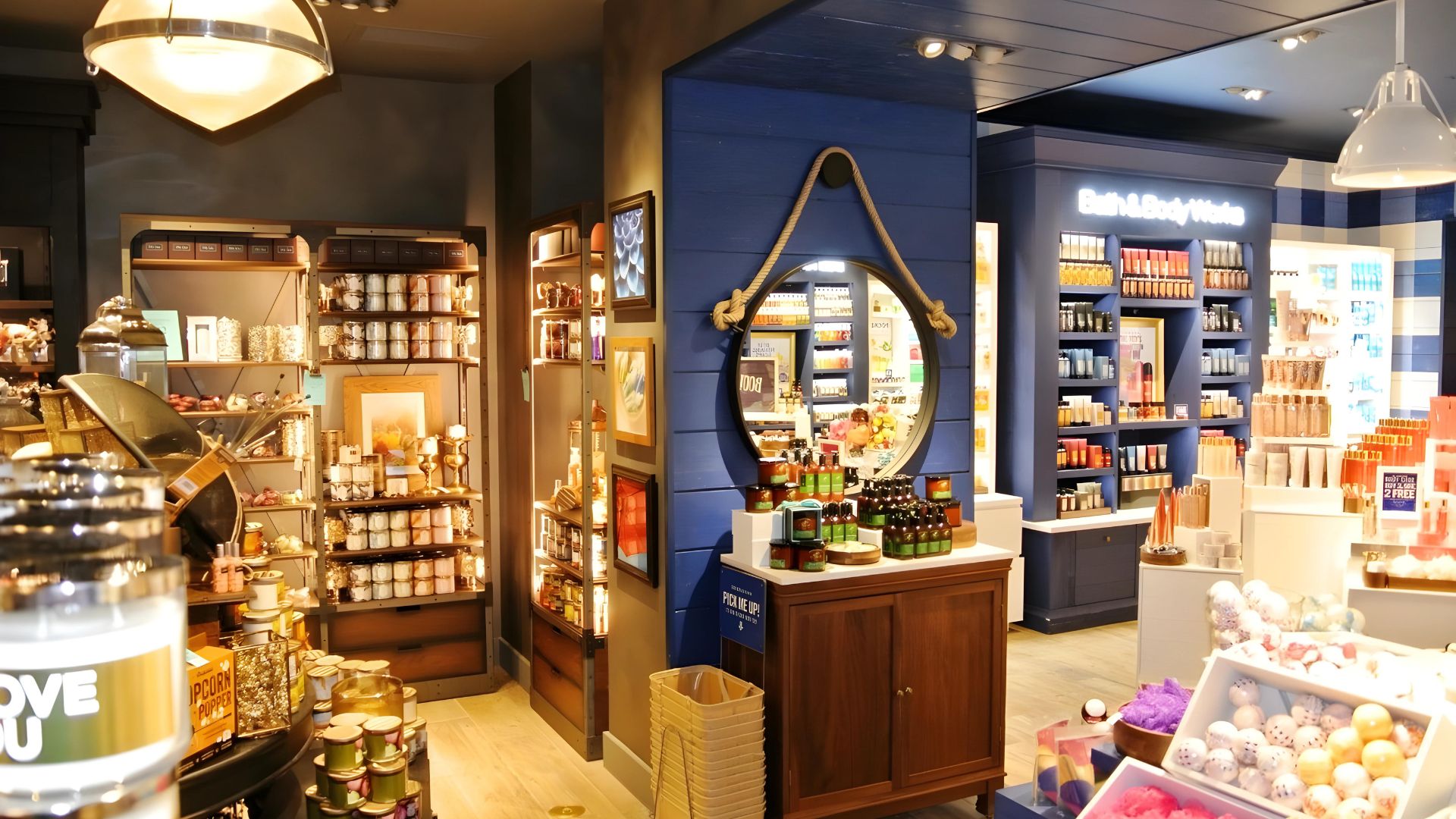 Bath and Body Works Atlanta GA Sales Floor Candles.jpg