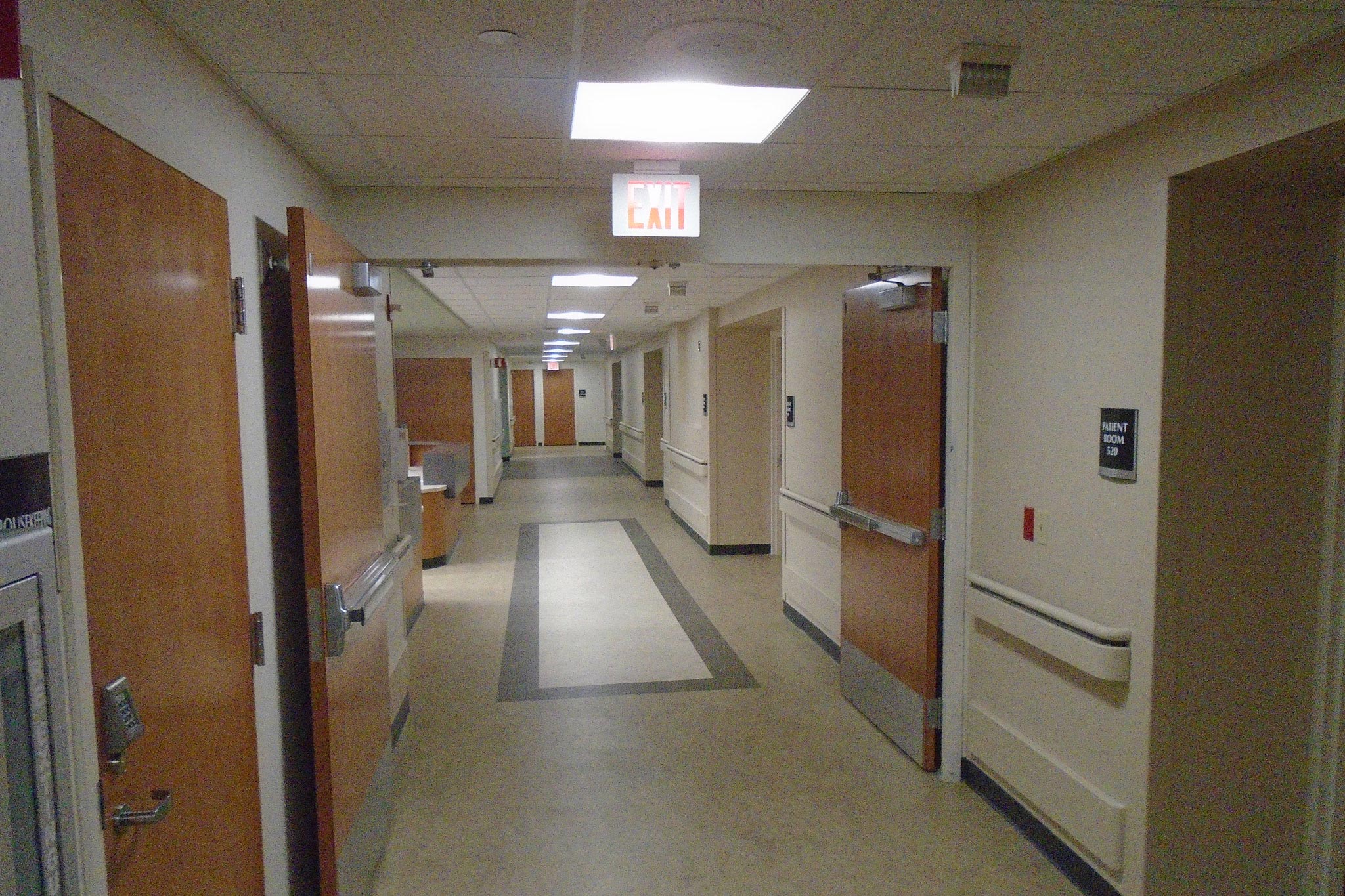 Best Hospital Building Contractors Cleveland Clinic PT Room by Fred Olivieri