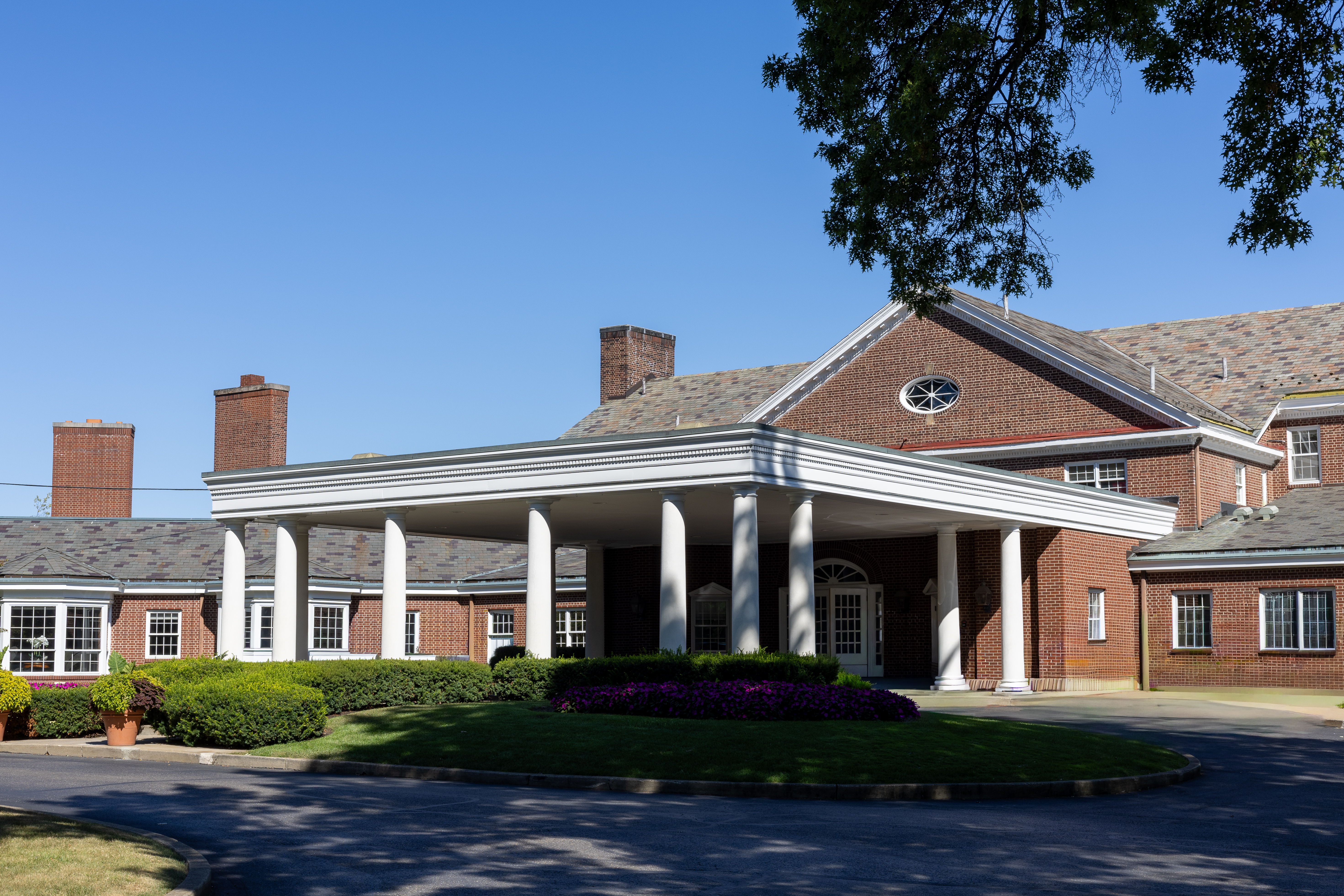 Brookside Country Club Exterior Best Country Club in Ohio