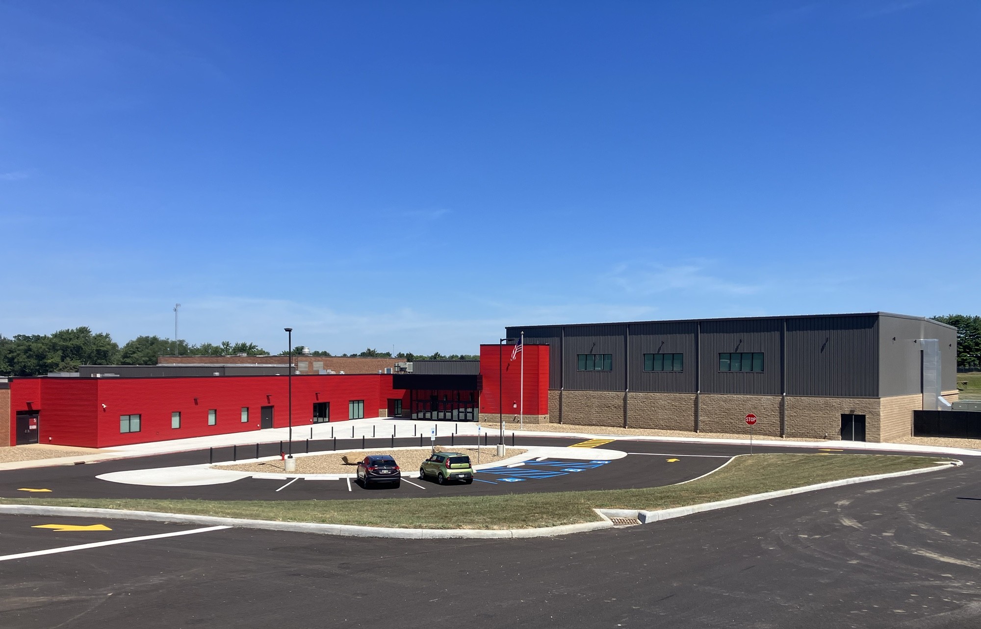 Canton City Schools Crenshaw Middle School New Gymansium Academic Construction by Fred Olivieri Construciton