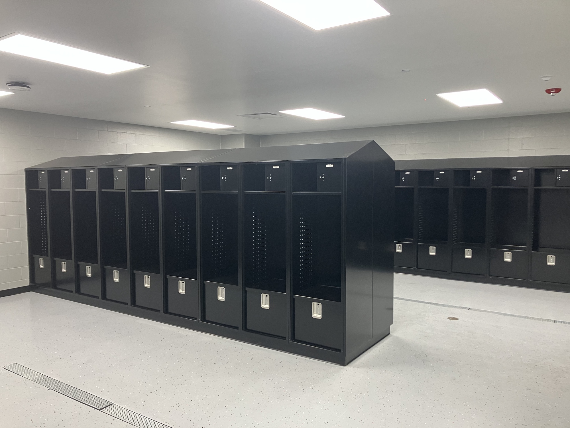 Canton City Schools Crenshaw Middle School New Locker Rooms for Students Stark County Ohio School