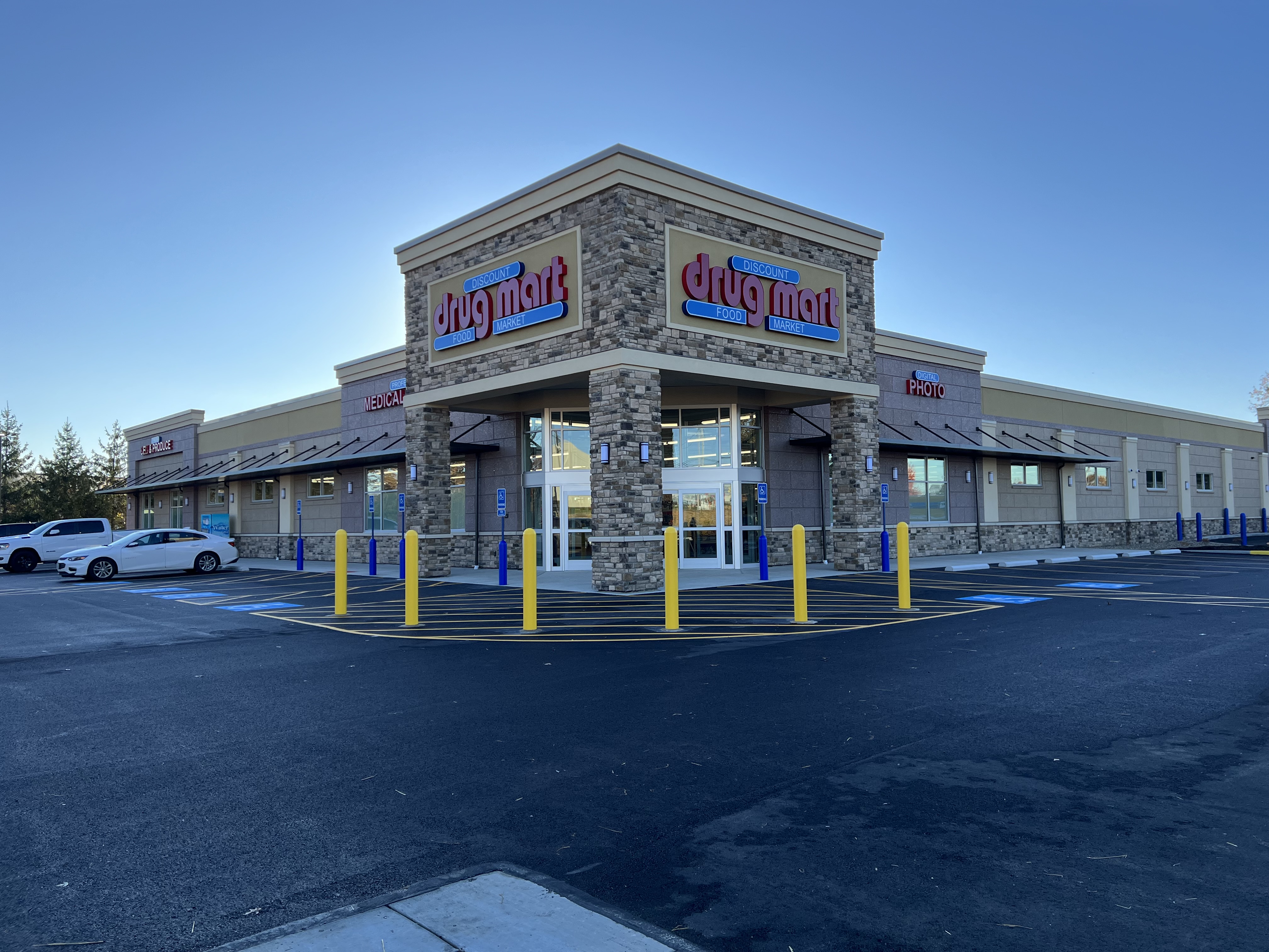 Discount Drug Mart Brimfield Ohio by Fred Olivieri Construction