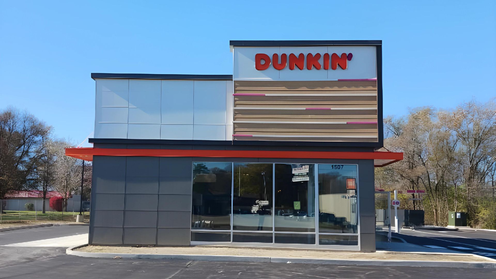 Dunkin New Castle IN Front of Building with Signage