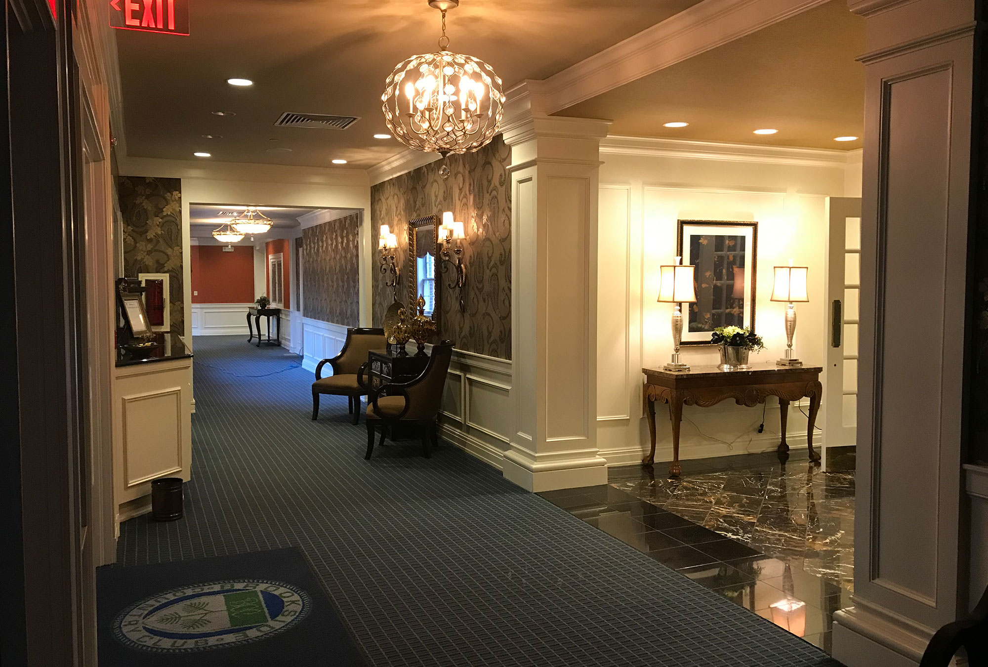 Leading Country Club Builder in Northeast Ohio Lobby - Canton, Ohio