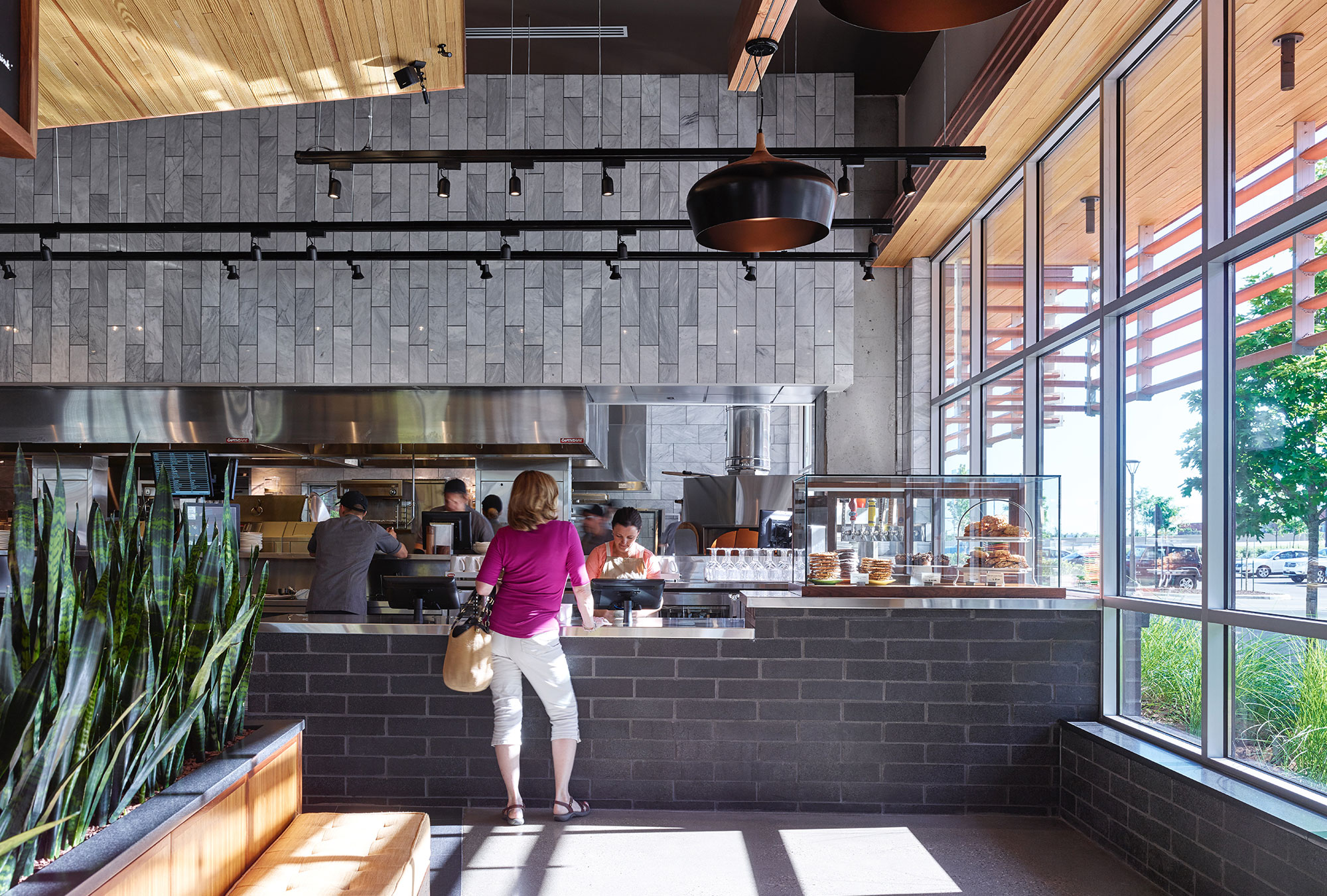 Leading Restaurant Building Contractors Northstar Counter - Cincinnati, Ohio by Fred Olivieri