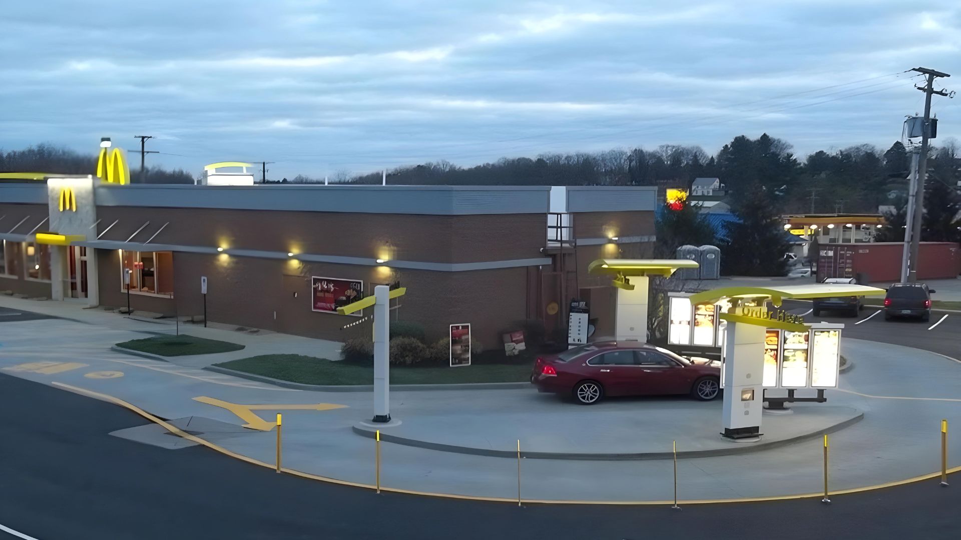 McDonalds Cadiz OH Drive Thru Lane