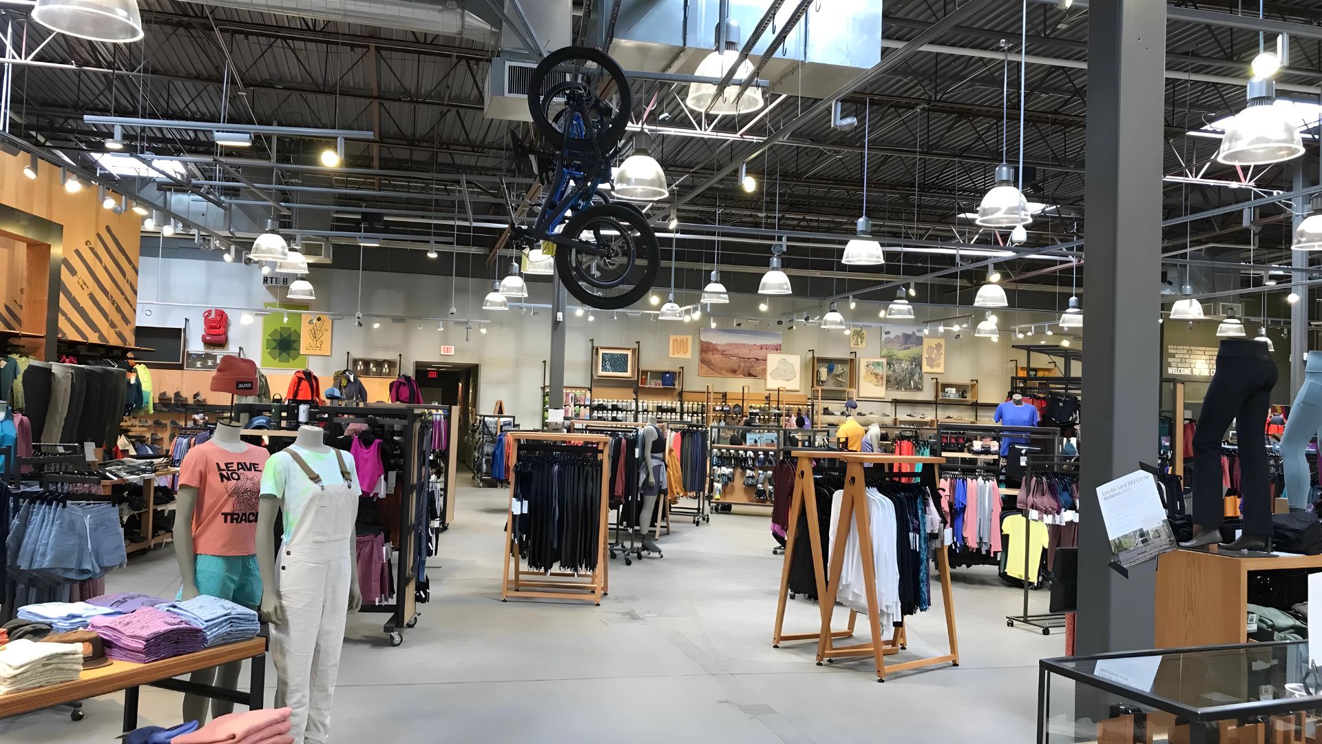 REI Chandler AZ Sales Floor Clothing