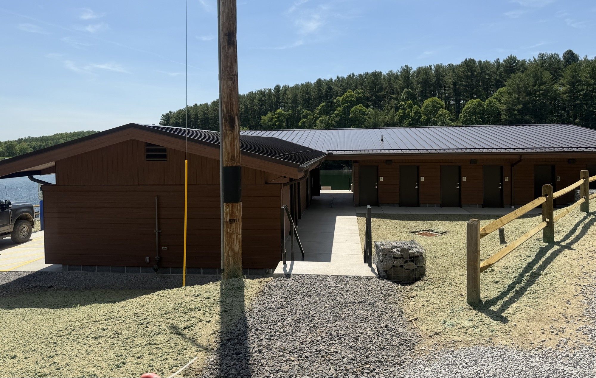 Seven Ranges Shower Houses Kensington Ohio v2