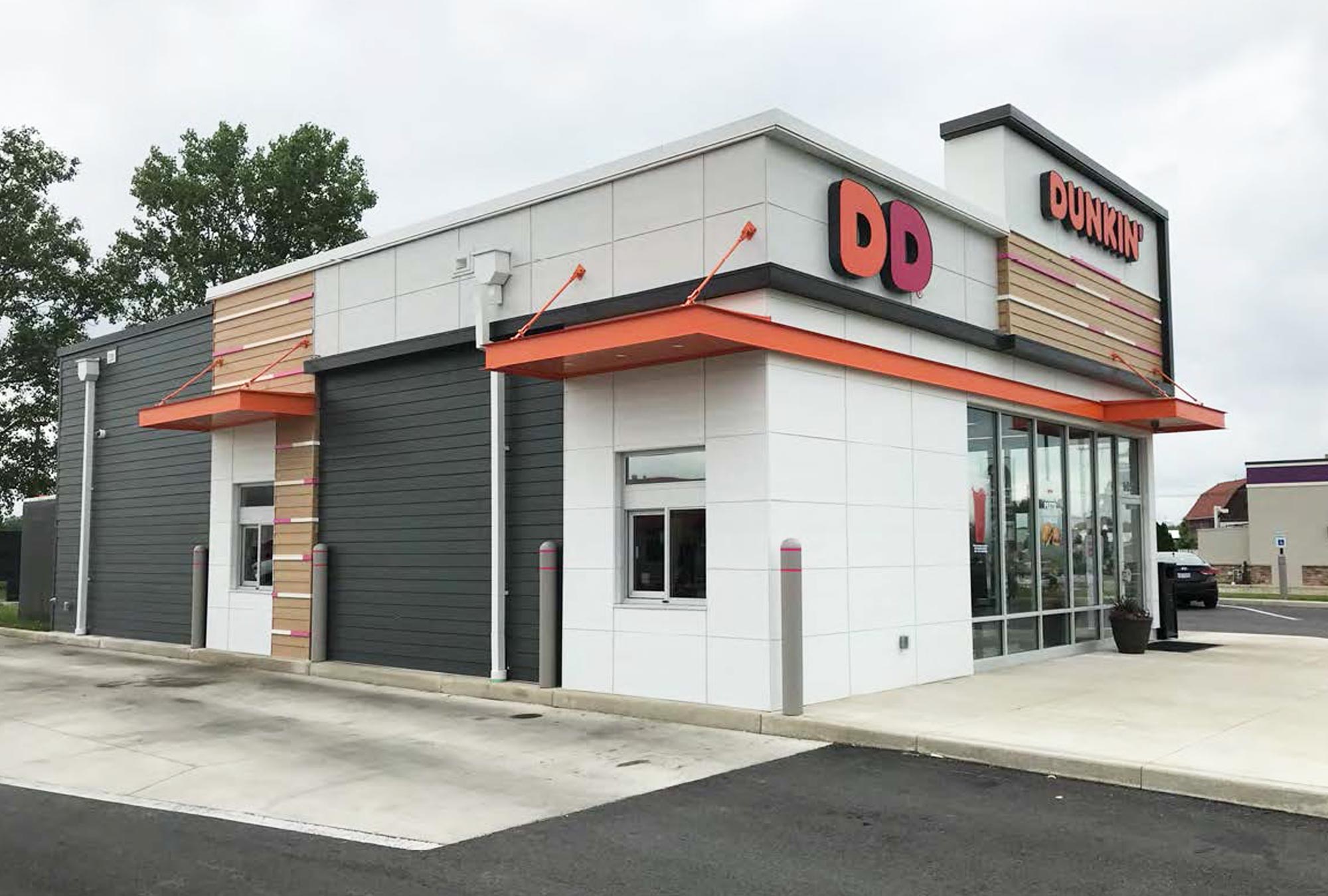 Top Construction Contractors Dunkin' Drive Thru - Wapakoneta, Ohio by Fred Olivieri
