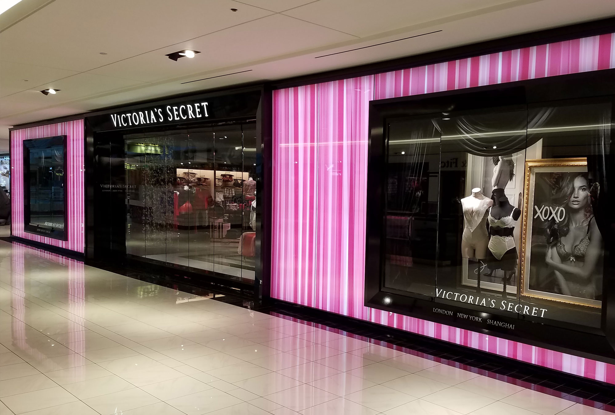  Victorias Secret Retail Contractor Houston TX Front Window by Fred Olivieri