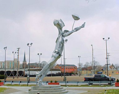 Canton Statues The Catch - Fred Olivieri